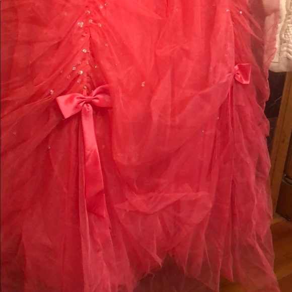 Prom Dress - Picture 5 of 6